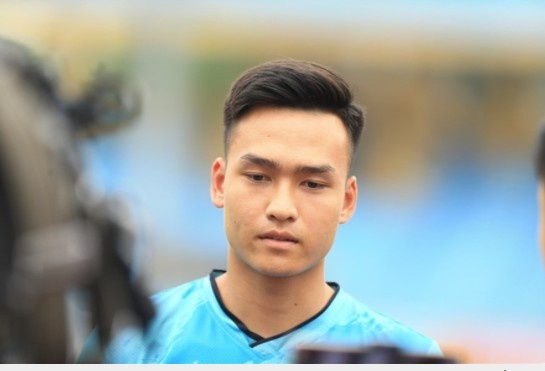 公交车被cao合不拢腿